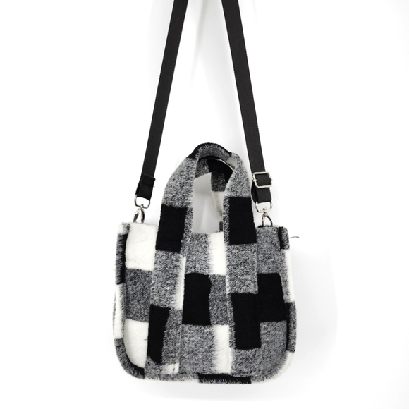 Art Class Crossbody Tote Small Black‎ White Plaid Flannel Whimsygoth Grunge - Picture 1 of 8
